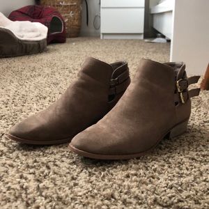 Ankle boots